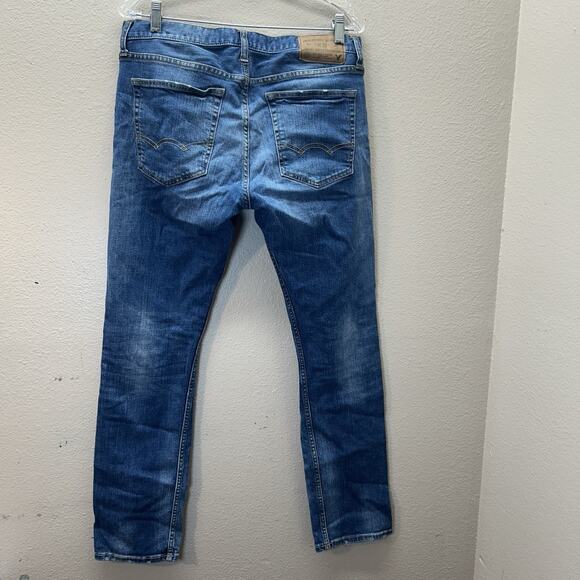 American Eagle Men’s 32x32 Blue Denim Jeans Slim Core Flex Distressed - Picture 7 of 9